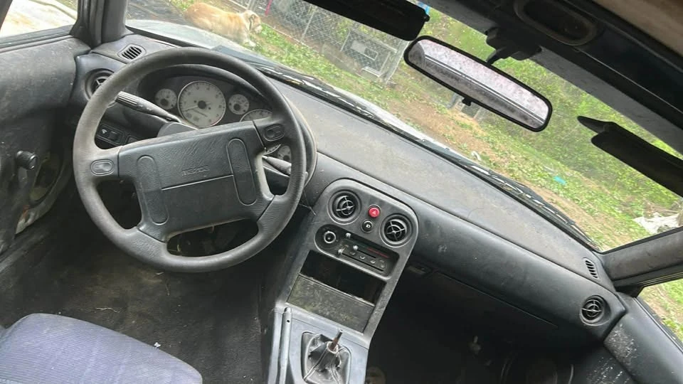 1997 Mazda NA MX-5 Miata - Image 5 of 7