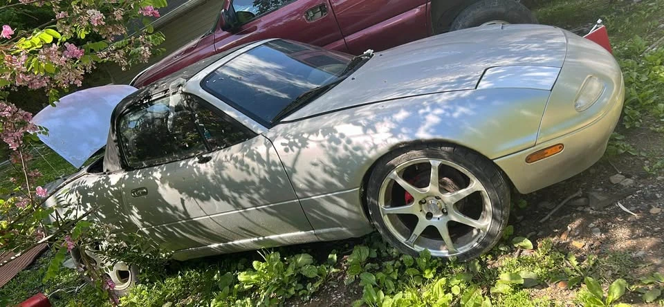 1997 Mazda NA MX-5 Miata - Image 3 of 7