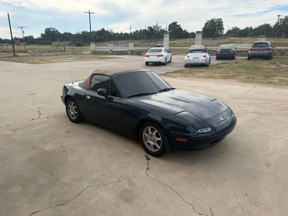 1997 Mazda NA MX-5 Miata - Image 4 of 10