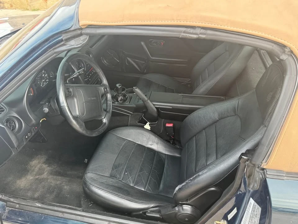 1997 Mazda NA MX-5 Miata - Image 7 of 10