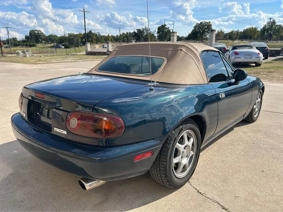 1997 Mazda NA MX-5 Miata - Image 5 of 8