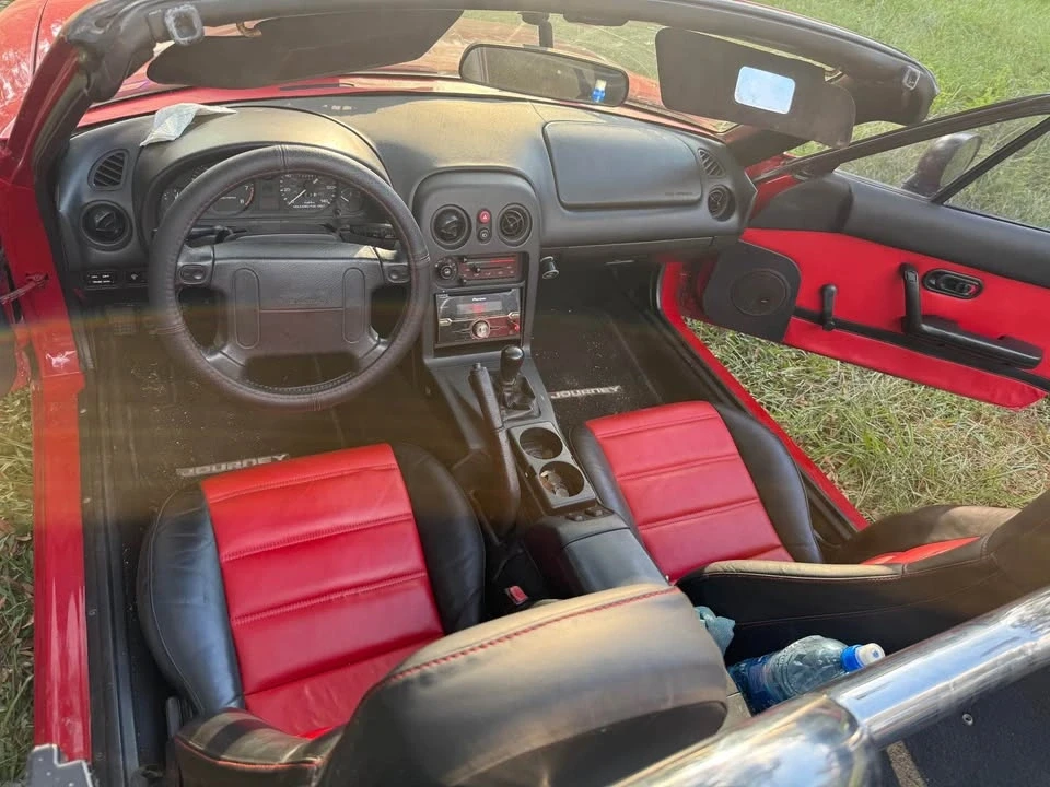 1997 Mazda NA MX-5 Miata - Image 7 of 13