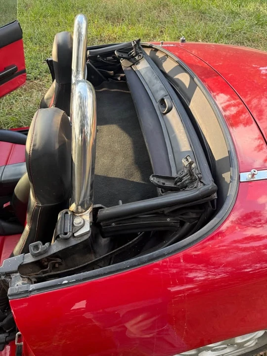 1997 Mazda NA MX-5 Miata - Image 8 of 13