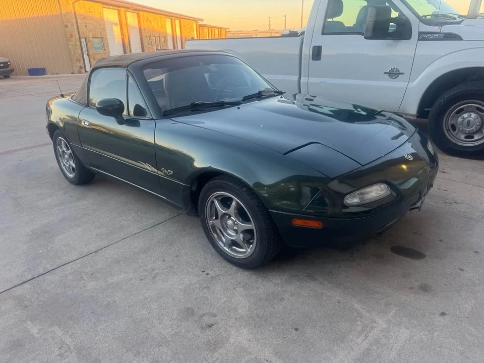 1997 Mazda NA MX-5 Miata - Image 2 of 17
