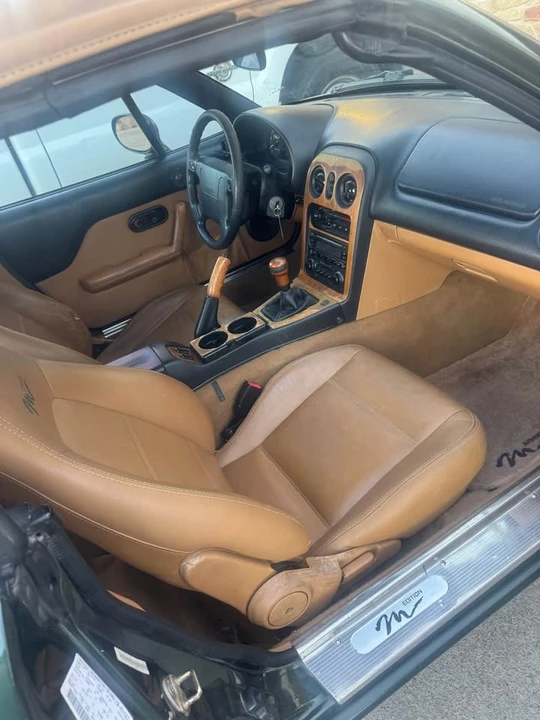 1997 Mazda NA MX-5 Miata - Image 5 of 17