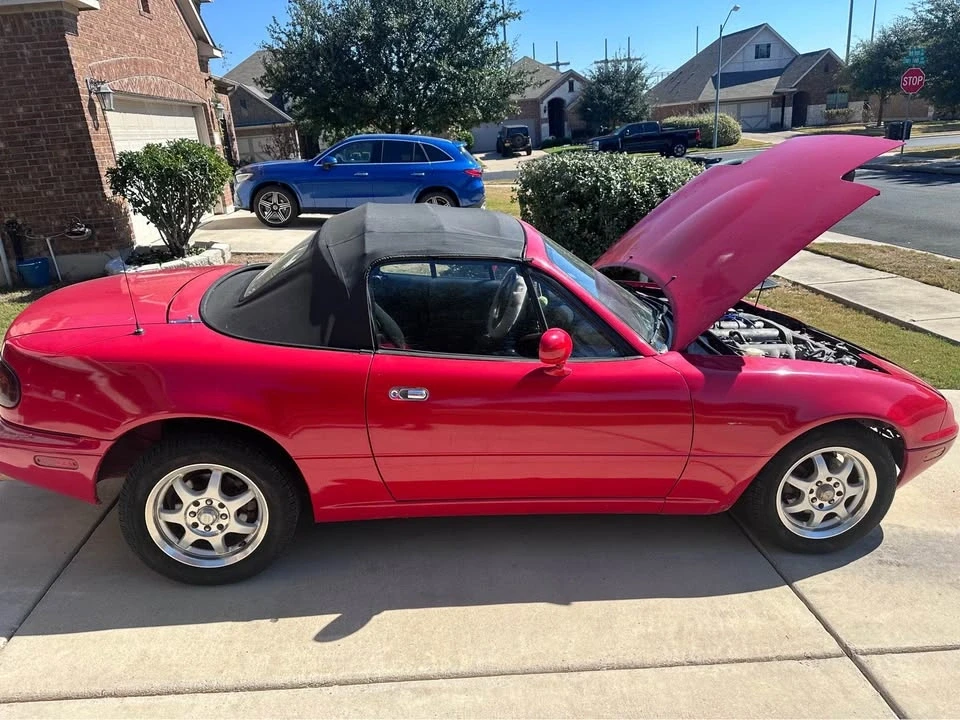 1997 Mazda NA MX-5 Miata - Image 5 of 10