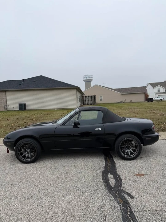 1997 Mazda NA MX-5 Miata - Image 8 of 15