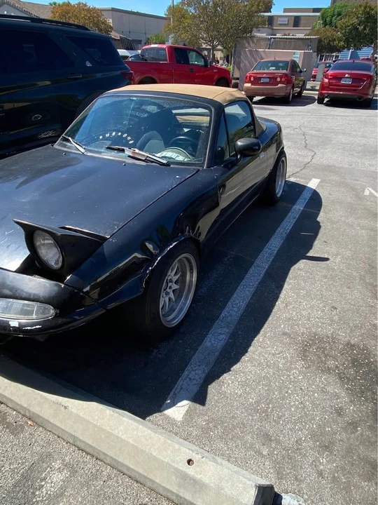 1997 Mazda NA MX-5 Miata - Image 3 of 6