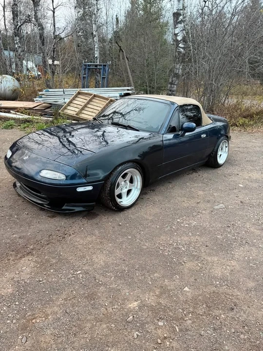 1997 Mazda NA MX-5 Miata - Image 3 of 10