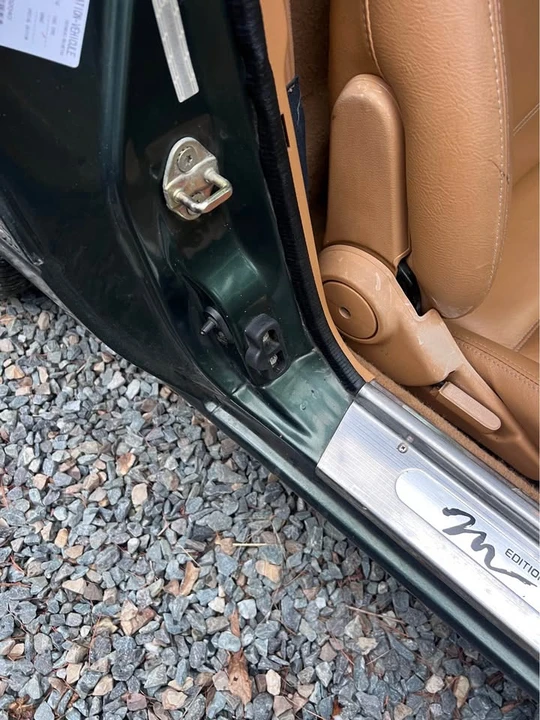 1997 Mazda NA MX-5 Miata - Image 15 of 17