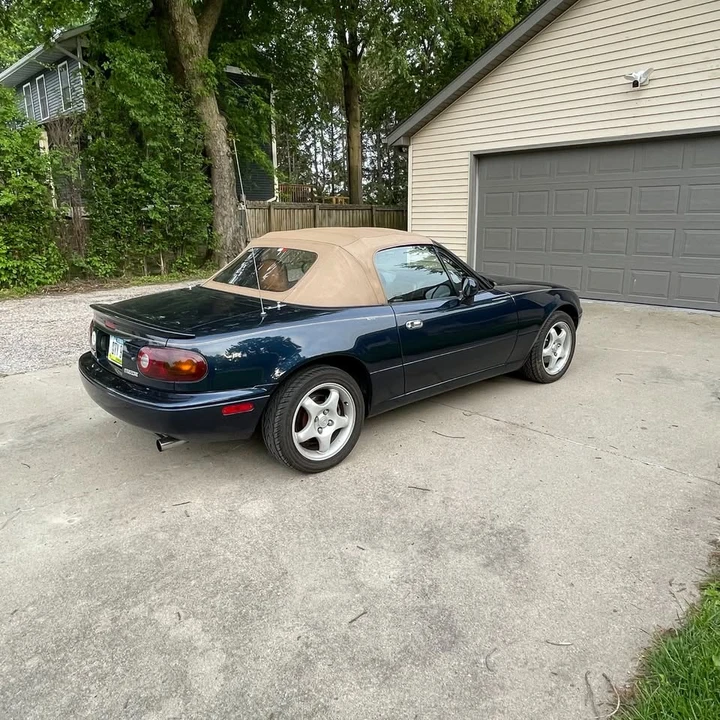 1997 Mazda NA MX-5 Miata - Image 6 of 20