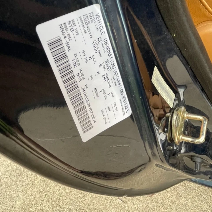 1997 Mazda NA MX-5 Miata - Image 18 of 20