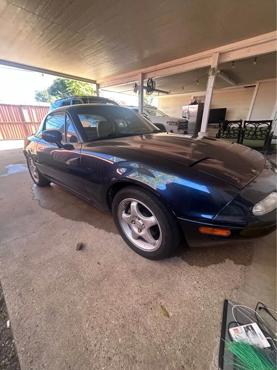 1997 Mazda NA MX-5 Miata - Image 2 of 9
