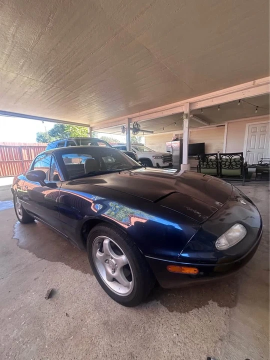 1997 Mazda NA MX-5 Miata - Image 3 of 9