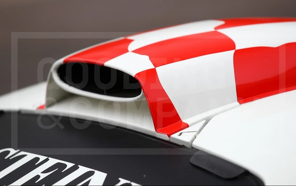 1997 McLaren F1 - Image 19 of 30