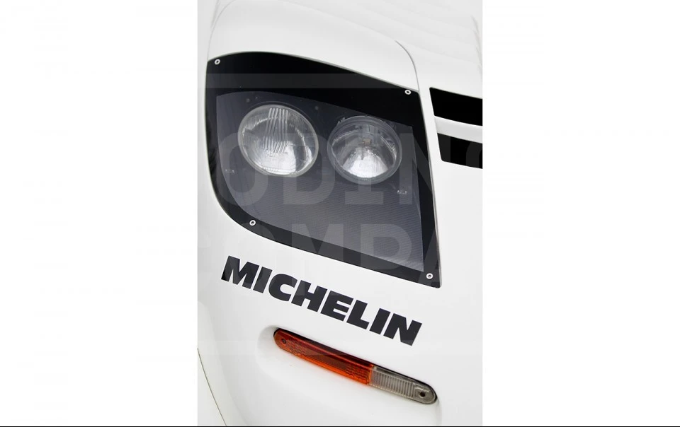 1997 McLaren F1 - Image 15 of 30