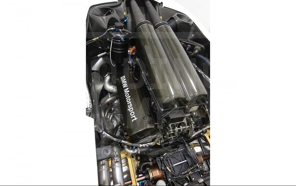 1997 McLaren F1 - Image 22 of 30