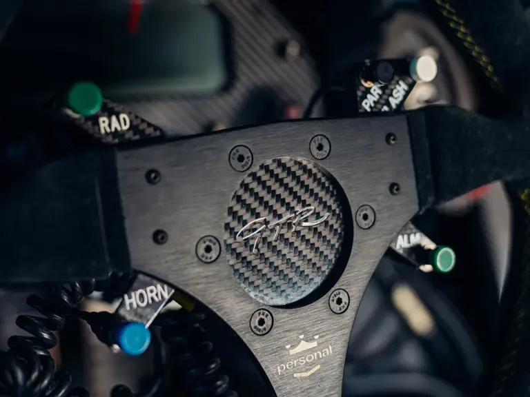 1997 McLaren F1 - Image 31 of 31