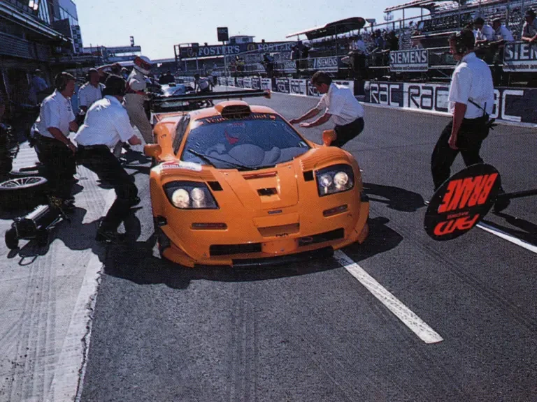 1997 McLaren F1 - Image 14 of 31