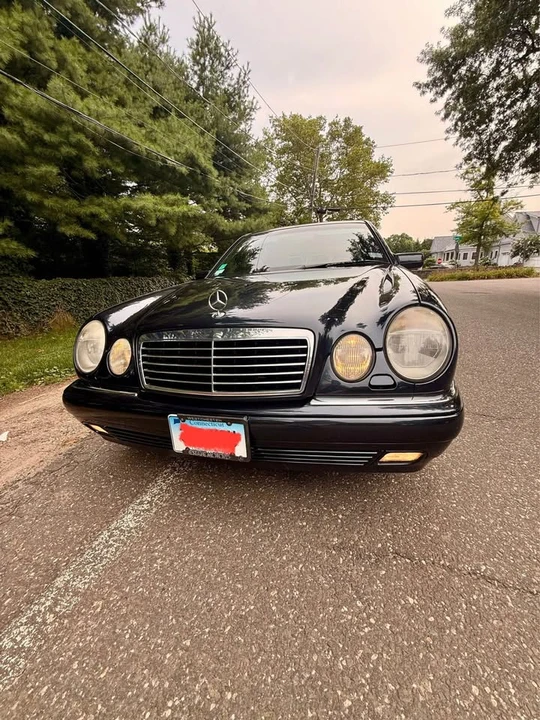 1997 Mercedes-Benz W124 E-Class - Image 3 of 20