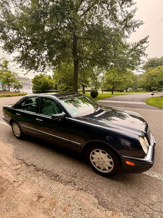 1997 Mercedes-Benz W124 E-Class - Image 4 of 20
