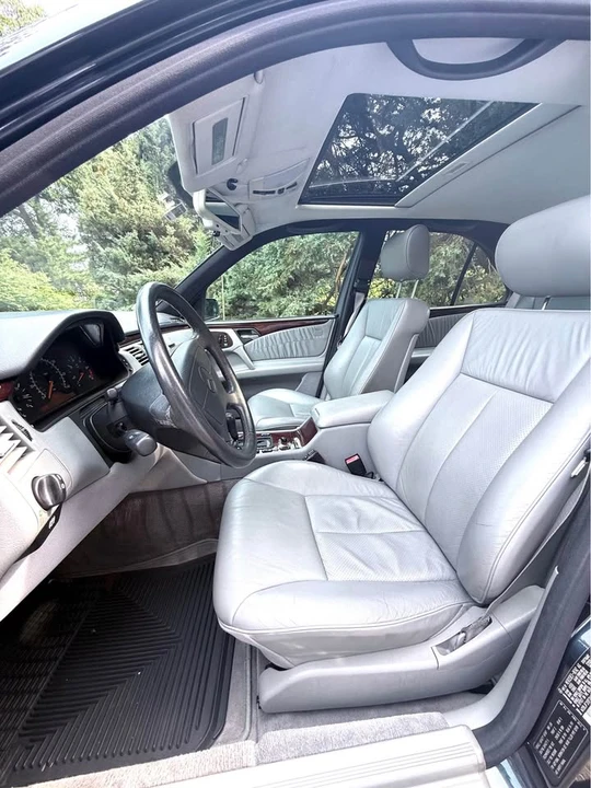 1997 Mercedes-Benz W124 E-Class - Image 12 of 20