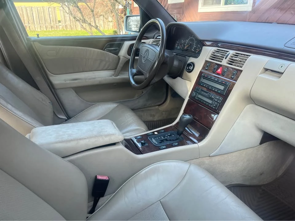 1997 Mercedes-Benz W210 E-Class - Image 2 of 6