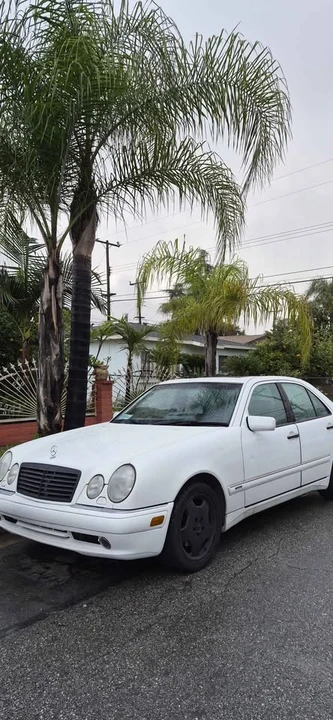 1997 Mercedes-Benz W210 E-Class - Image 6 of 12