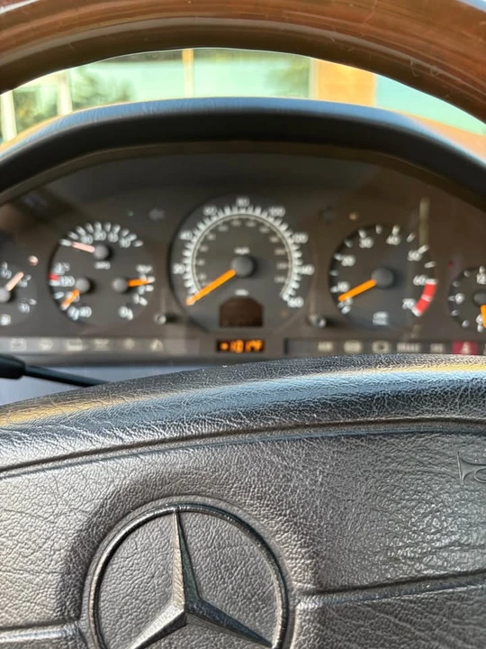 1997 Mercedes-Benz R129 SL-Class - Image 8 of 20