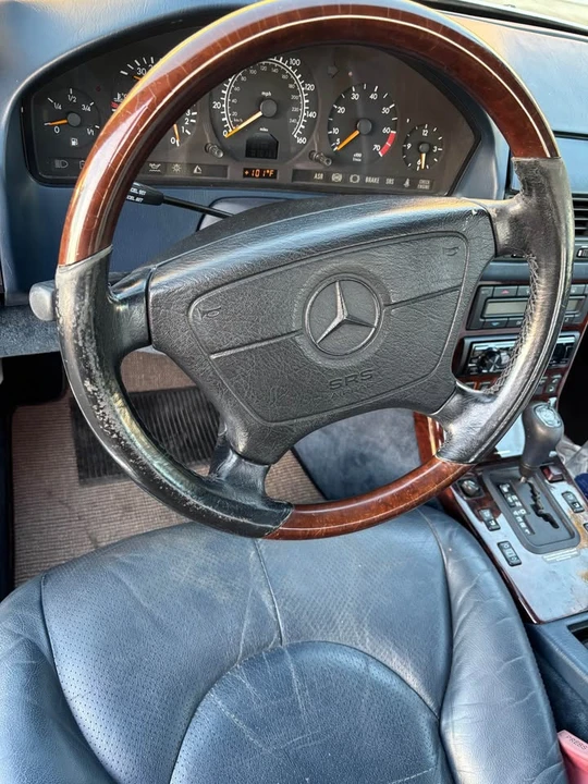 1997 Mercedes-Benz R129 SL-Class - Image 10 of 20