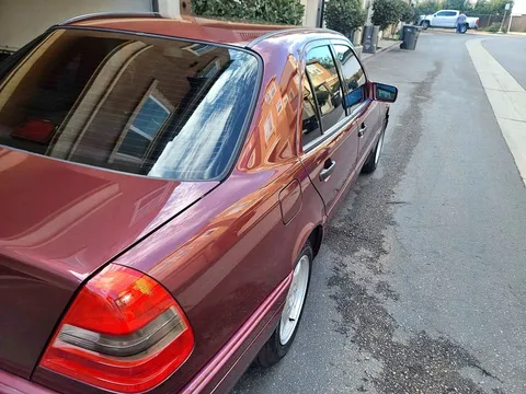 1997 Mercedes-Benz C-Class C 280 4MATIC Sedan