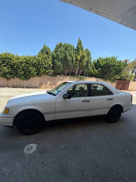 1997 Mercedes-Benz W202 C-Class - Image 8 of 15