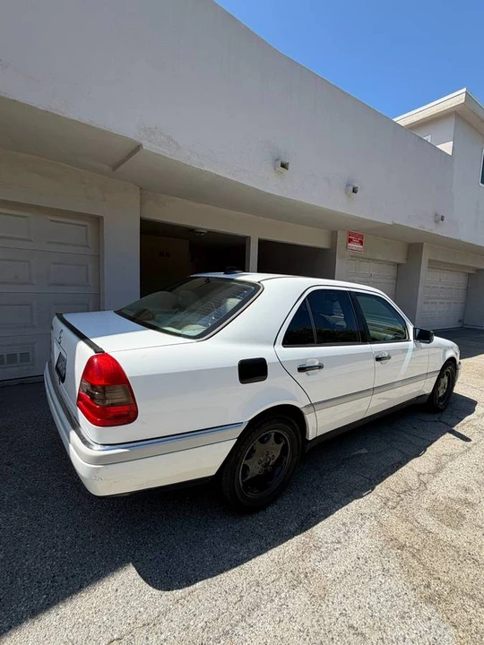 1997 Mercedes-Benz W202 C-Class - Image 5 of 15