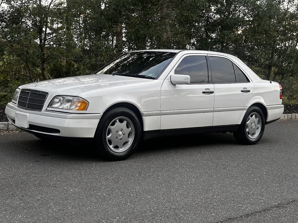 1997 Mercedes-Benz W202 C-Class - Image 3 of 31