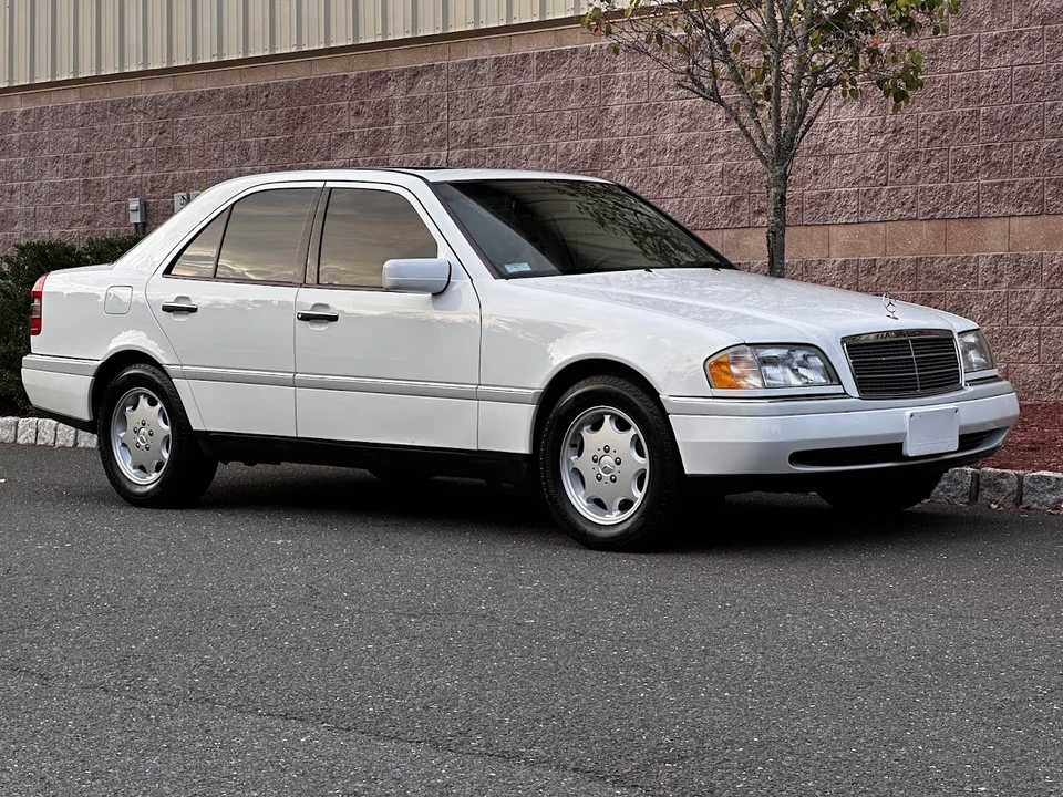 1997 Mercedes-Benz W202 C-Class - Image 19 of 31