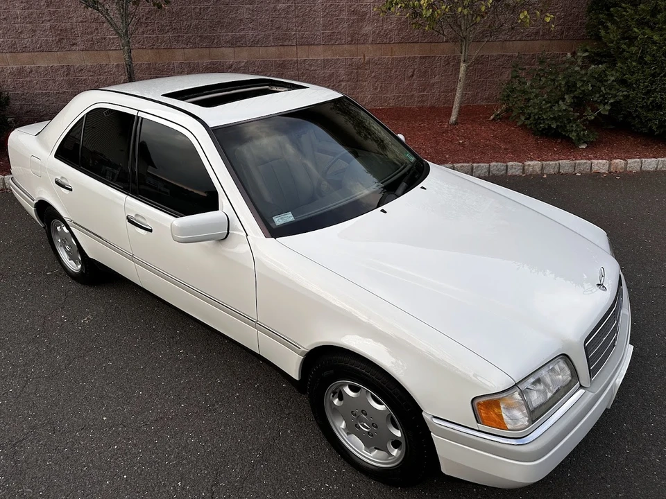 1997 Mercedes-Benz W202 C-Class - Image 14 of 31