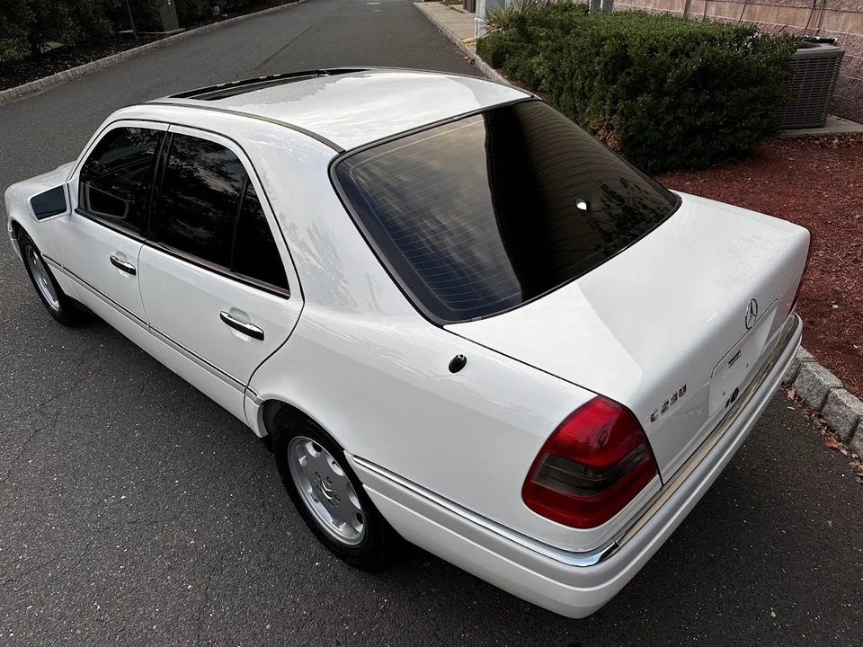 1997 Mercedes-Benz W202 C-Class - Image 26 of 31