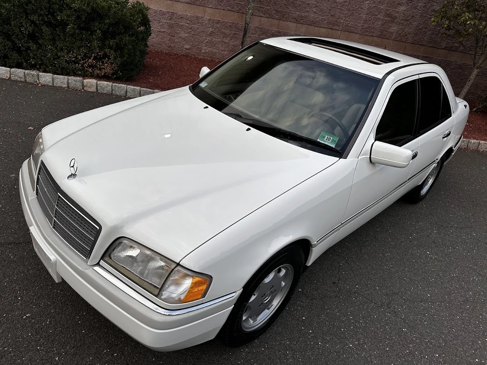1997 Mercedes-Benz W202 C-Class - Image 9 of 31