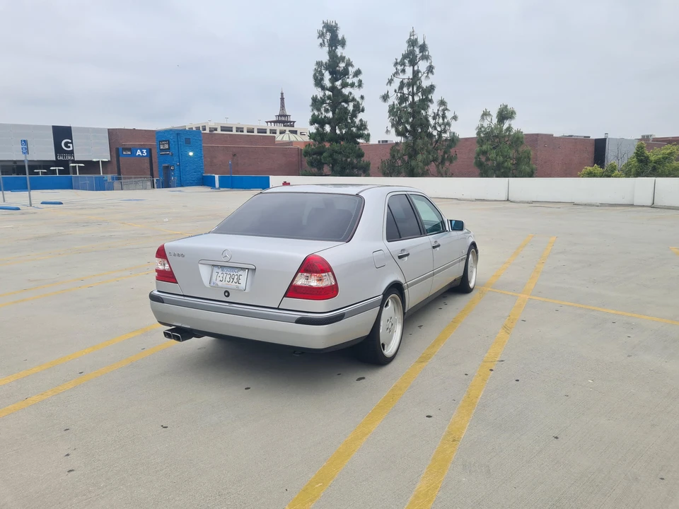1997 Mercedes-Benz W202 C-Class - Image 18 of 31