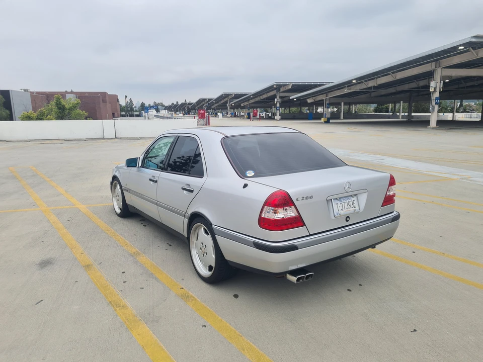 1997 Mercedes-Benz W202 C-Class - Image 14 of 31