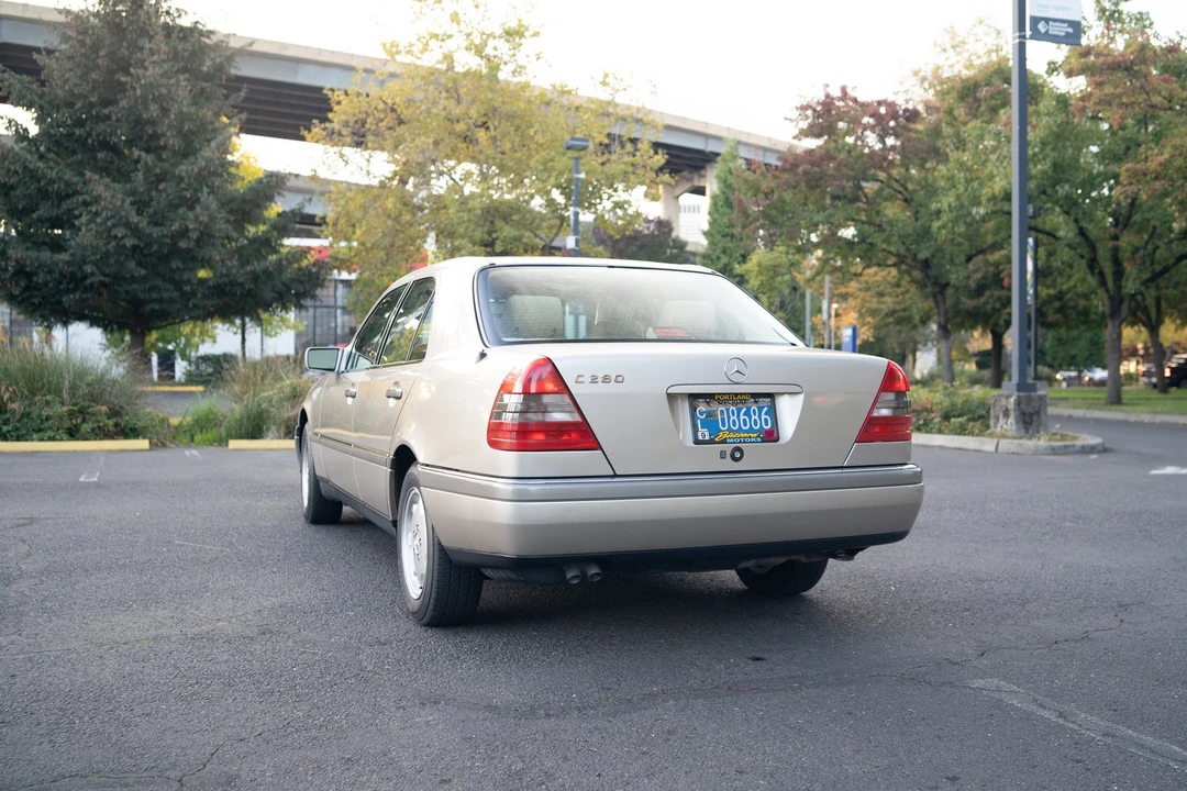 1997 Mercedes-Benz W202 C-Class - Image 12 of 31