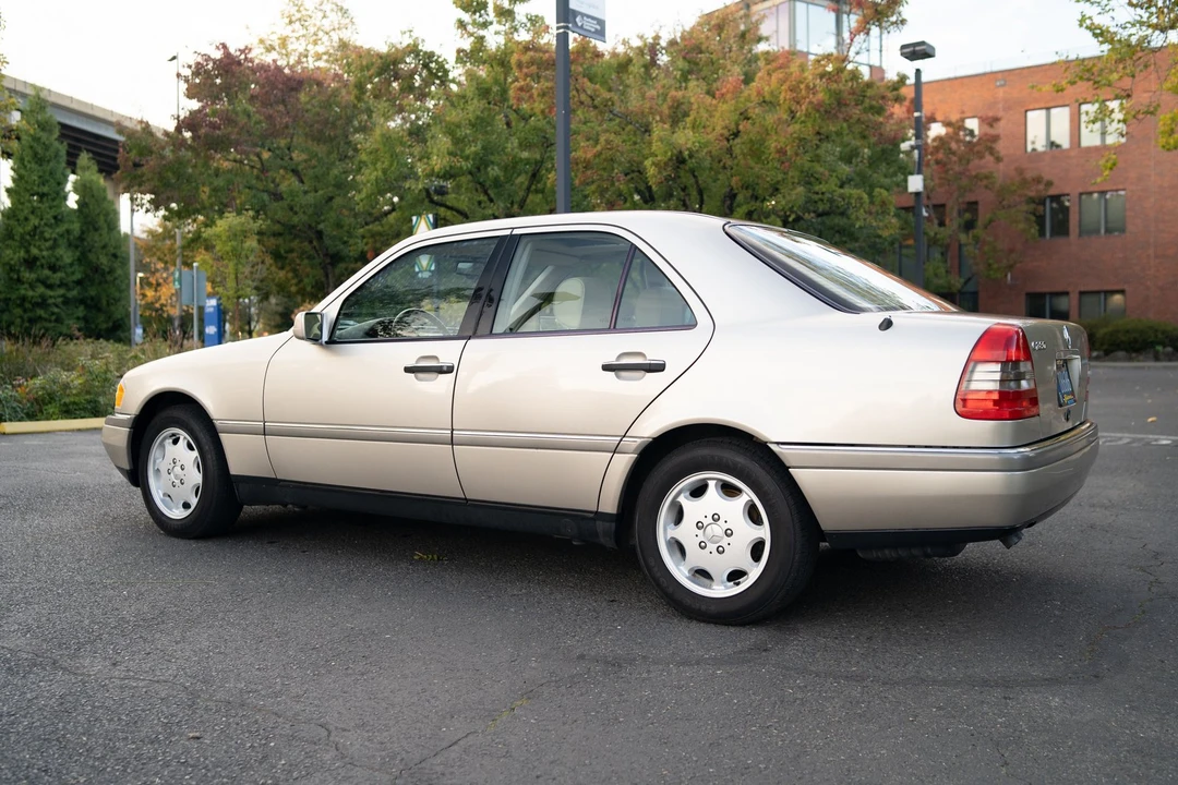 1997 Mercedes-Benz W202 C-Class - Image 10 of 31