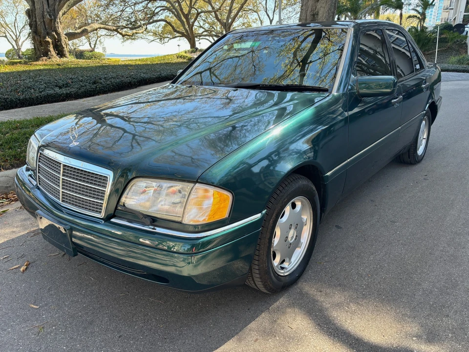 1997 Mercedes-Benz W202 C-Class - Image 3 of 31
