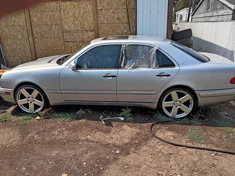 1997 Mercedes-Benz E 420 Sport Crome