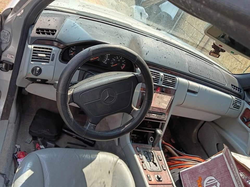 1997 Mercedes-Benz W210 E-Class - Image 5 of 6