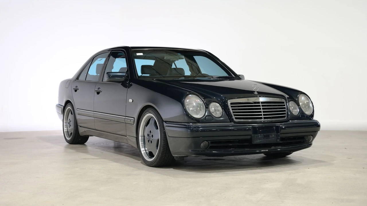 1997 Mercedes-Benz W210 E 36 & E 50 & E 55 & E 60 AMG - Image 11 of 31