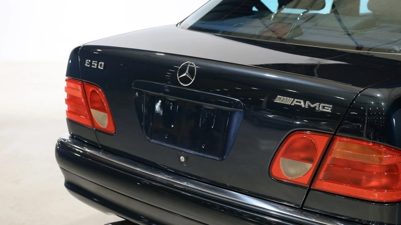 1997 Mercedes-Benz W210 E 36 & E 50 & E 55 & E 60 AMG - Image 13 of 31