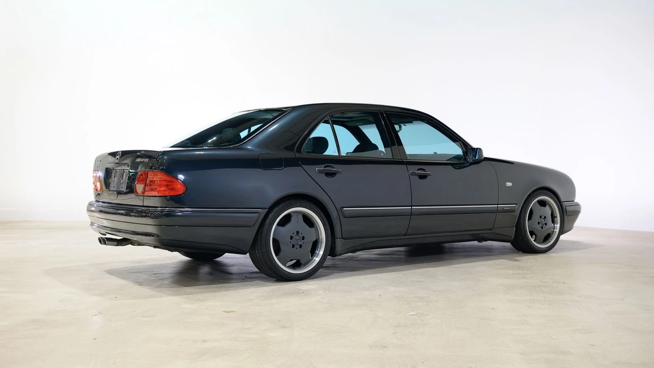 1997 Mercedes-Benz W210 E 36 & E 50 & E 55 & E 60 AMG - Image 18 of 31
