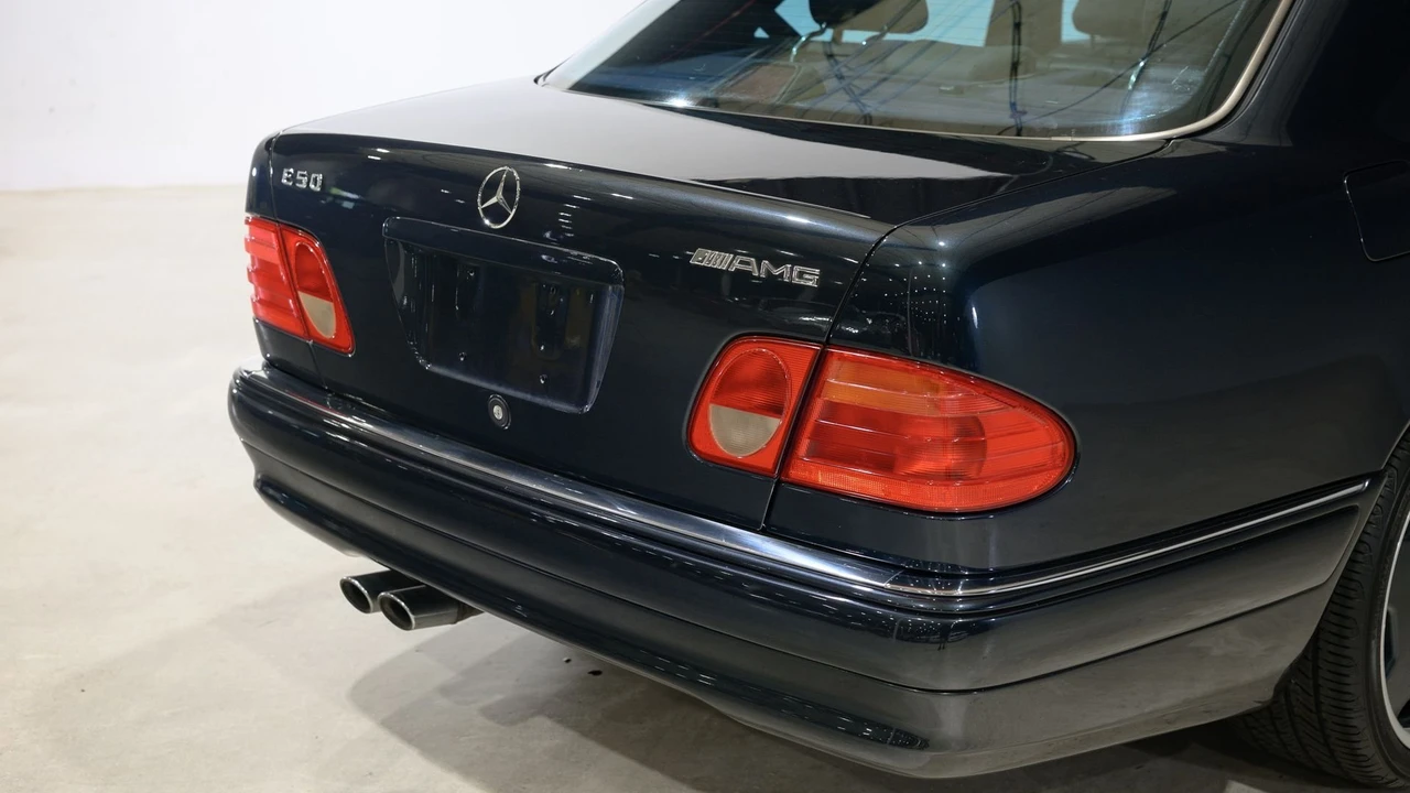 1997 Mercedes-Benz W210 E 36 & E 50 & E 55 & E 60 AMG - Image 24 of 31