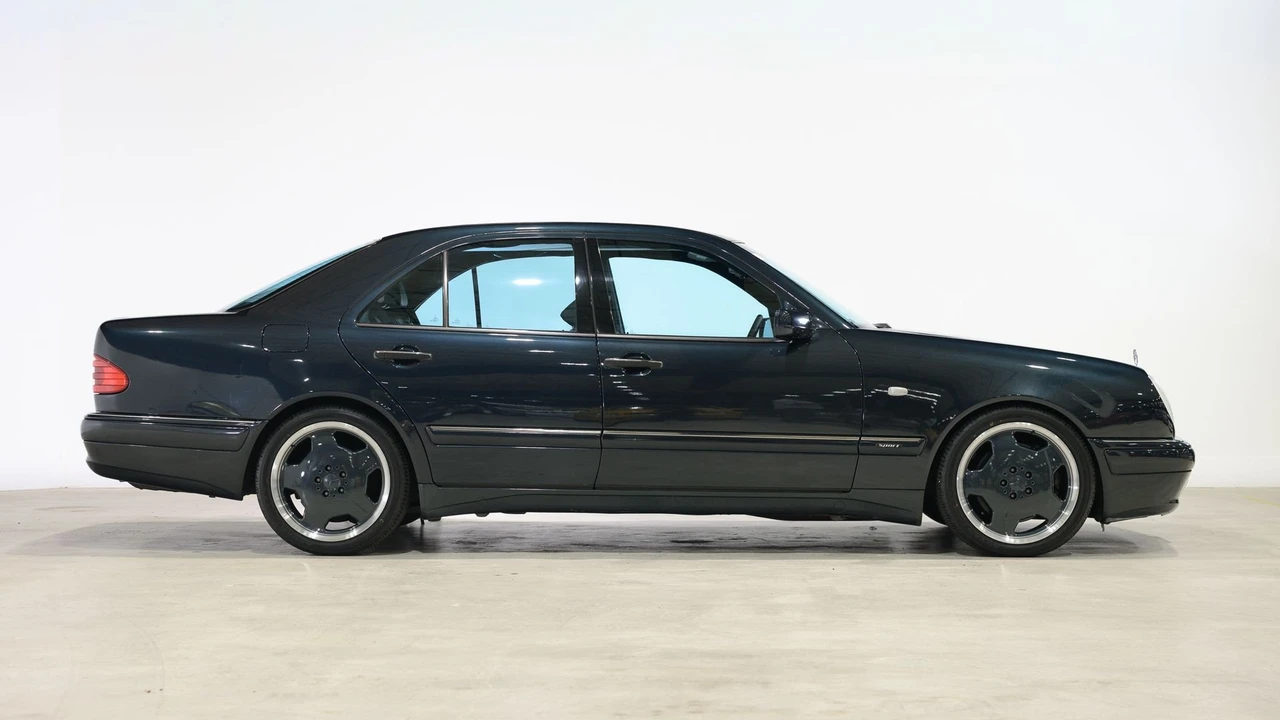 1997 Mercedes-Benz W210 E 36 & E 50 & E 55 & E 60 AMG - Image 3 of 31